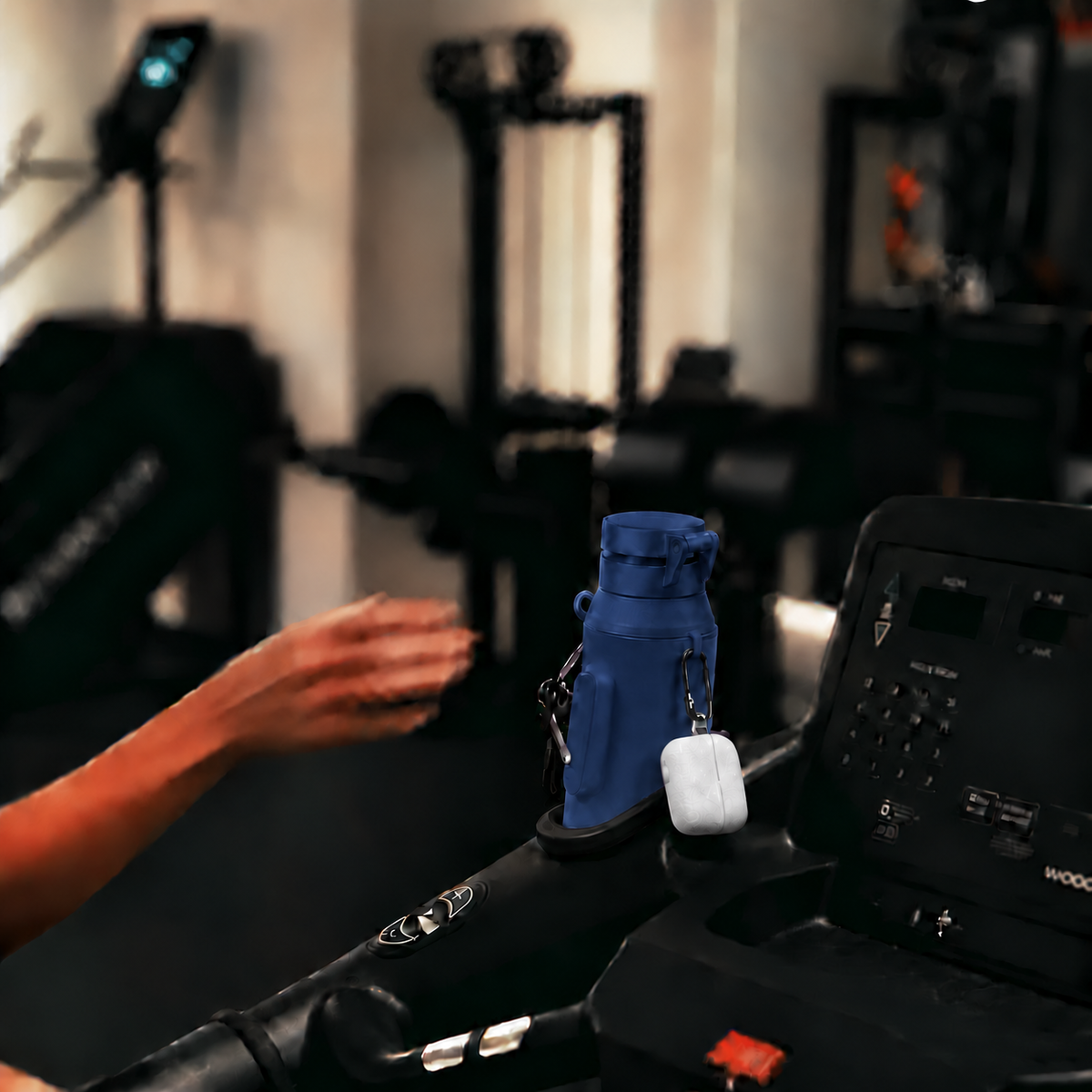Gym-Flasche mit magnetischer Handyhalterung