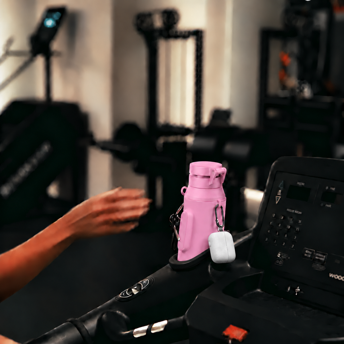 Gym-Flasche mit magnetischer Handyhalterung