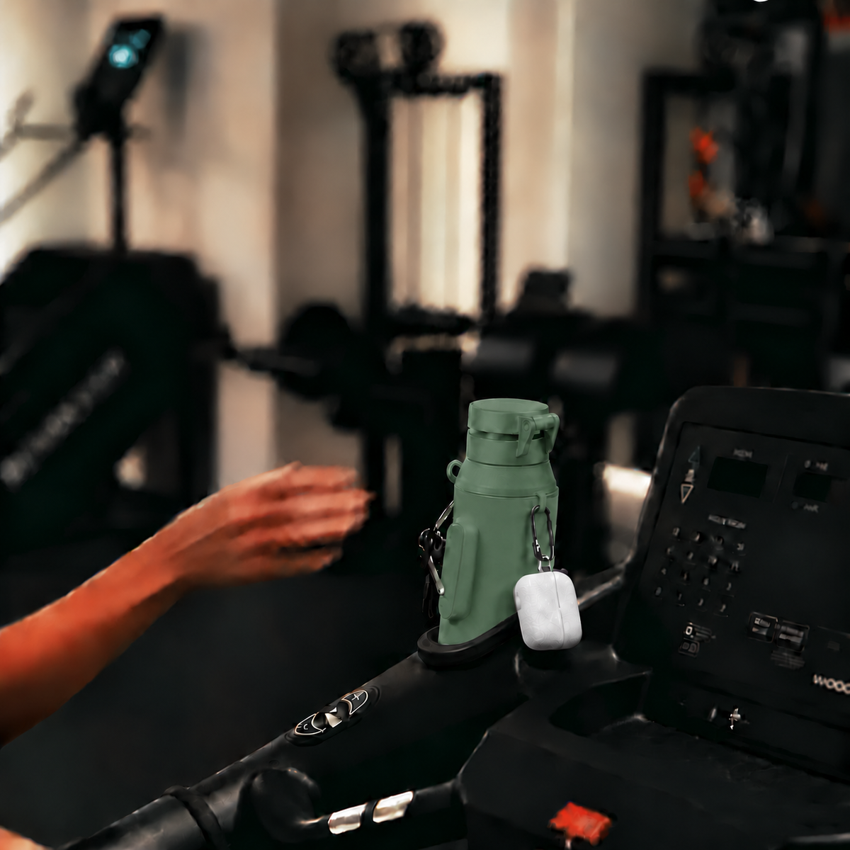 Gym-Flasche mit magnetischer Handyhalterung